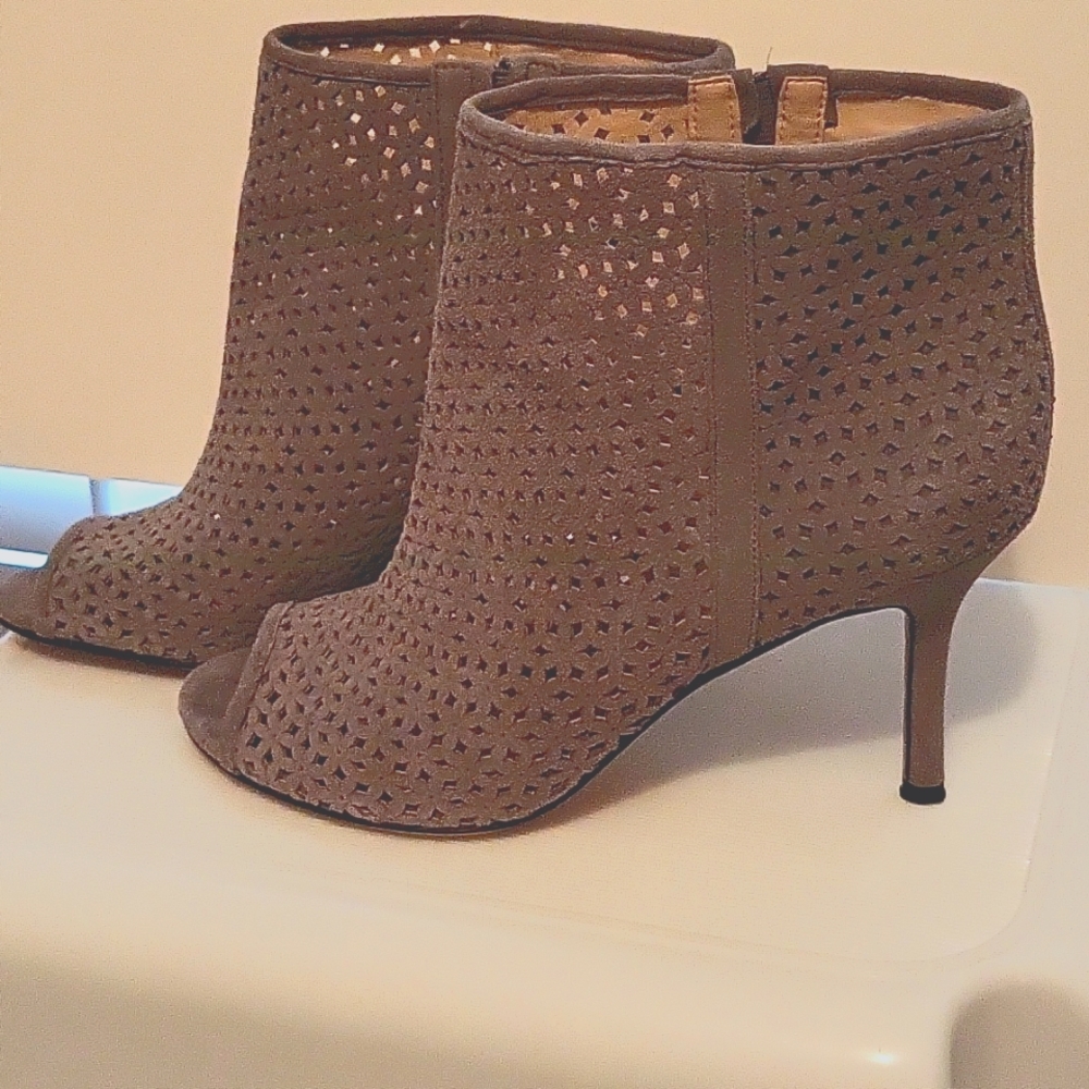 Nine west sandal
